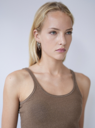 Lydia B