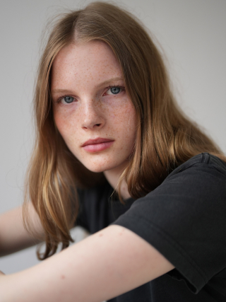 Thea B